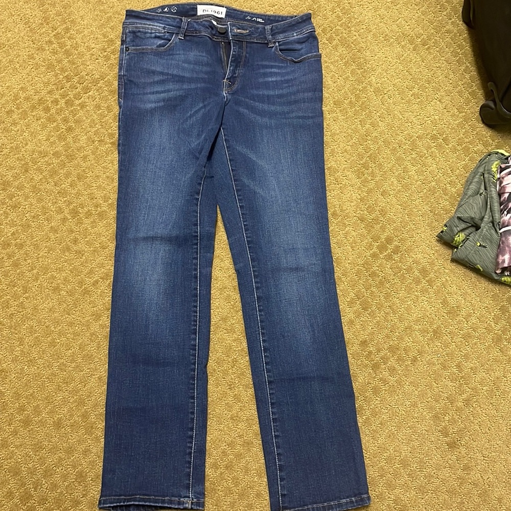 DL 1961 Curvy Straight Jeans size 27